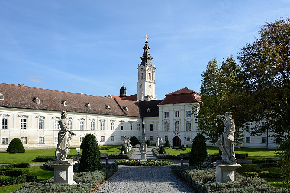 Stift Altenburg Frontansicht